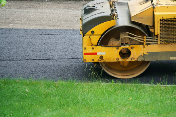 Best Local Driveway Pavers  in Macungie, PA